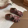 Moda y Versátiles 2026 Verano Nueva Moda Infantil Versátiles Zapatos de Playa Estilo Coreano Calados Sandalias Romanas para Niñas