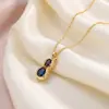 Collar para mujer en línea, moda roja, simple, circonita, esmeralda, flor, nicho, nuevo diseño, colgante, collar de temperamento