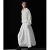 Estilo de Moda Relajado con Textura Ligeramente Arrugada, Dobladillo que Ceñe la Cintura, Cuello Irregular de Encaje Retro, Camisa Blanca para Mujer 34231