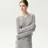 Suéter de punto de lana estilo suave tipo cárdigan de cachemira sintética con flores tridimensionales y abalorios para mujer con botones exquisitos