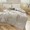 Venda Direta de Fábrica de Colchas de Algodão Cru e Fibra de Soja, Conjuntos de Colchas para Presente, Colchas de Primavera e Outono, Enchimentos Espessos de Colcha de Inverno, Venda por Atacado e Compras em Grupo
