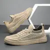Zapatos de Hombre Estilo Nuevo Primavera y Verano Zapatos Casuales Transpirables Zapatos Deportivos para Exteriores de Malla Fina para Hombre Tenis sin Cordones para Hombre