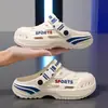 Zapatos con Agujeros Estilo Mecha para Hombre 2026 Verano Zuecos tipo EVA Suela Gruesa Sandalias de Punta Cerrada de Dos Vías Chanclas para Playa y Exteriores