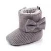 Botas de invierno con forro polar y lazo zapatos de bebé botas de algodón para bebé zapatos de bebé botas de nieve 2335