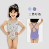 Traje de baño infantil Happy Yuan, una pieza con estampado de dibujos animados para niños pequeños, lindo, de secado rápido, transpirable, ropa de entrenamiento para nadar para niñas