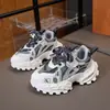 Tênis Dad Shoes Infantil Modelo Outono 2026, Malha Respirável Antiderrapante Solado Macio Tênis Esportivo para Meninos e Meninas, Calçados Casuais Tendência para Crianças Maiores
