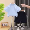 Traje de Camisa de Manga Corta para Niños 2025 Verano Nuevo Estilo Estilo Bebé y Niño Pequeño Traje de Dos Piezas 1-5 Años Traje para Niños
