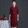 Directo de fábrica 2022 primavera y otoño nuevo temperamento de mediana edad y ancianas noble vestido banquete de boda Xi madre talla grande vestido mujeres
