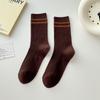 Meias Femininas para Outono e Inverno Meias de Algodão de Cor Sólida para Mulheres Versátil Listrado Algodão Penteado Agulha Dupla Meias de Meia Panturrilha Zhuji Meias Femininas Atacado