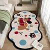 Alfombra de Cama de Terciopelo de Cristal con Dibujos de Cachorros, Alfombra de Dormitorio Antideslizante Absorbente de Agua con Forma Especial, Felpudo de Cama para el Hogar, Alfombra Refrigerante