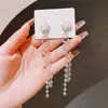 Aguja de Plata 925 Suministro de Puesto de Mercado Nocturno Pendientes Moda Femenina Asimétricos Populares Explosiones Japonesas y Coreanas Pendientes A