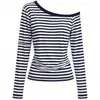 Camiseta versátil customizável de listras para outono, estilo "hot girl", de um ombro só, manga longa, pode ser usada sozinha, design com senso coreano, modelagem justa, valoriza a silhueta