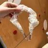 Adecuado para colecciones: ligas para el pelo de cable de teléfono, ligas para el pelo plisadas, ligas para el pelo florales, correas de seda para teléfono y accesorios para teléfono