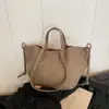 2024 Bolso de Ala Suave de PU Nuevo de Corea del Sur Bolso de Mano de Alto Sentido de Gran Capacidad para Mujeres que Van al Trabajo