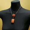 Colar Pingente de Jade Huanglong Natural "Sem Preocupações", Moderno e Versátil, Realça a Elegância, Popular em Transmissões Ao Vivo, Colar de Jade no Atacado