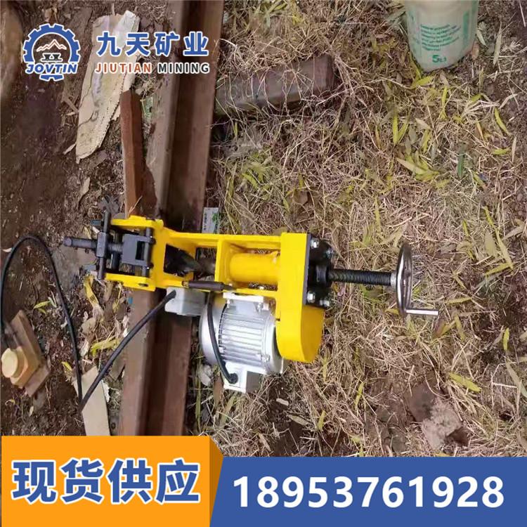 电动钢轨钻孔机 (18)_副本