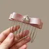 Pente invertido requintado e fofo para penteados estilo princesa, presilhas laterais para cabelo para mulheres, acessórios de cabelo com laço estilo coreano e presilhas de cabelo da moda para estilizar e arrumar fios soltos