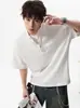 Estilo Old Money Camiseta de Verano Nueva para Hombre, Manga Corta, Cuello Henry, Textura Suelta de Alta Gama, Rayas, Cuello en V, Versátil, Manga Media