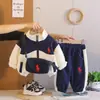 Conjunto de Otoño para Niños 2026 Nuevo Estilo Coreano para Niños Elegante Bolso Cruzado de Bebé para Primavera y Otoño Conjunto de Dos Piezas de Manga Larga Moda al por Mayor