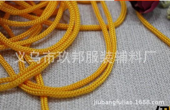 金黄色