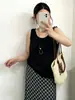 Roupa Exterior e Roupa Íntima Feminina Plus Size Tricô de Gola Redonda Sem Mangas para Mulheres, Verão 2026, Regata Fina Solta para Mulheres Plus Size
