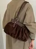 Bolsa tote de camurça com laço Yaozi 2026 outono inicial, grande capacidade, versátil, bolsa de ombro para o dia a dia, bolsa de axila