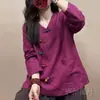 Nueva camiseta de manga larga de algodón y lino con botones, estilo retro chino, para mujer, versátil, artística, colorida, top casual ajustado para el otoño de 2026