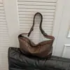Coleção nova de 2026: design de nicho, bolsa plissada para o dia a dia, bolsa transversal estilosa, bolsa trendy de PU de cor sólida de alta qualidade em formato de bolinho
