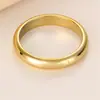 Bz2340 Pulsera de Oro para Mujer Estilo Europeo y Americano Transfronteriza con Superficie Ancha, Diseño de Artesanía Pesada, Joyería de Pulsera Abierta Brillante para Mujer
