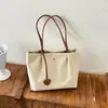 Bolsa de mano tipo tote casual de nailon estilo japonés en bloques de color, fabricante mayorista, nueva moda 2026, bolsa ligera para llevar en la mano y cruzada