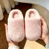 Novas pantufas de algodão infantis para outono e inverno, design fofo de desenho animado para meninas, pantufas quentes para casa e pantufas de algodão combinando para pais e filhos