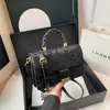 2025 nuevo primavera simple moda fresco estilo nacional bordado mariposa bolsos comercio exterior ocio alto sentido bolso de hombro