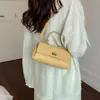 Bolsa transversal feminina de temperamento moda para o trabalho moderna couro macio novo 2026 sentir versátil ombro único pequena quadrada popular