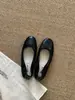 Primeiro Encontro Jifa Sapatos de Casamento Planos Vermelhos Franceses Sapatos de Salto Único Sapatos Femininos 2026 Novo Verão Laço Prata Ballet