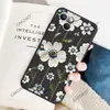 Funda Popular de Flores para Teléfono de Comercio Exterior para Apple 17 Pro Max Funda Suave de Silicona iPhone 16 Agujero Fino Funda Mate de Cobertura Total