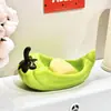 Plato de jabón de cerámica portátil al por mayor, lindo soporte de jabón de chile, estante de almacenamiento, plato de jabón de baño que no acumula agua y drena el agua