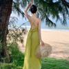 Foto Real Nova Vestido de Férias na Praia Turismo Férias Elegante Alça Fina Cordão Costas Nuas Drapeado
