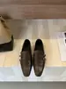 Zapatos planos bajos de punta cuadrada con correa de hebilla metálica estilo coreano Chuyuji para mujer, nuevos mocasines planos versátiles para primavera y otoño 2026
