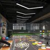 Luz decorativa LED luz colgante de flecha luz colgante de oficina gimnasio tienda en línea centro comercial pasillo luz en forma de V luz de oficina