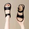 Sandalias planas romanas para mujer, nuevo modelo verano 2026, sencillas y versátiles, suela suave, cómodas para los pies, con cierre de velcro, zapatos de playa