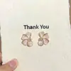Aretes de Flor de Esmalte Rosa, Únicos Pendientes Populares Nuevos 2026 para Mujer, de Alta Gama, Lujo Ligero y Elegantes Accesorios para Orejas