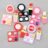 Labial Mac Pegamento Cremoso Decorativo Casa de Muñecas Miniatura Accesorios de Resina Cosméticos Accesorios para Funda de Teléfono Móvil Mayoreo