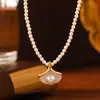 Pendientes de Concha con Forma de Abanico de Perla de Agua Dulce de Lujo Ligero de Moda Diseño de Nicho Conjunto de Collar con Colgante y Pulsera de Temperamento de Gama Alta