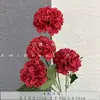 Flores artificiales rojas para bodas al por mayor decoración de salón de bodas flor artificial diseño de habitación de bodas flor de mesa de noche flor de techo de hotel