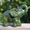 Estatueta de elefante de jade aventurina natural mais vendida transfronteiriça, escultura de animal pequeno para decoração de casa e escritório, atacado de ornamento de elefante