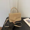 2026 Nuevo Bolso Cruzado de Hombro Único Cuadrado Pequeño Casual Elegante Retro Moderno para Mujer