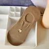 Calcetines de Moda Nuevos de Primavera Calcetines para Mujer Estilo Coreano Oso Bordado Simple Boca Baja Calcetines Invisibles Calcetines Cortos de Dibujos Animados Calcetines de Algodón
