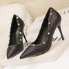 6289-19 estilo europeu e americano moda simples profissional ol sapatos femininos de salto alto apontou sexy rebite de salto alto mulheres