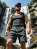 Shorts Masculino de Seda de Gelo Preto Puro Secagem Rápida para o Verão, Shorts de Treino Fitness Estilo Americano, Shorts de Praia Específicos para Corrida