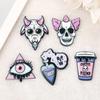 Venta caliente transfronteriza de acrílico de doble cara para Halloween, calavera de café, pendientes, collar y llavero.